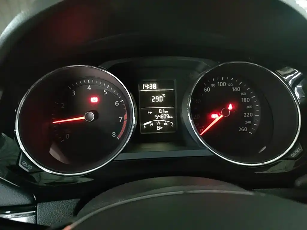 Volkswagen Sagitar — миниатюра 12