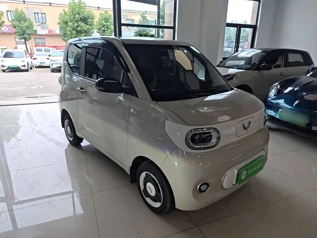 Wuling MINIEV — миниатюра 4
