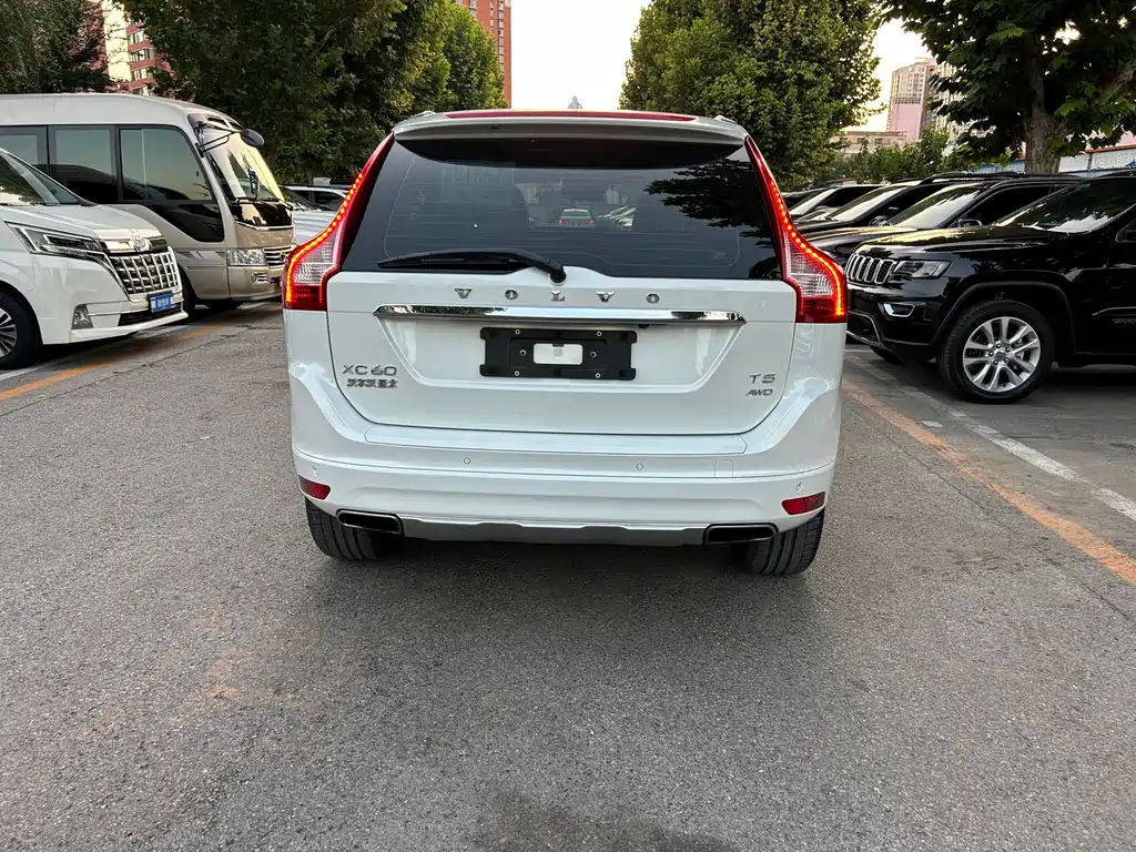 Volvo XC60 — миниатюра 7