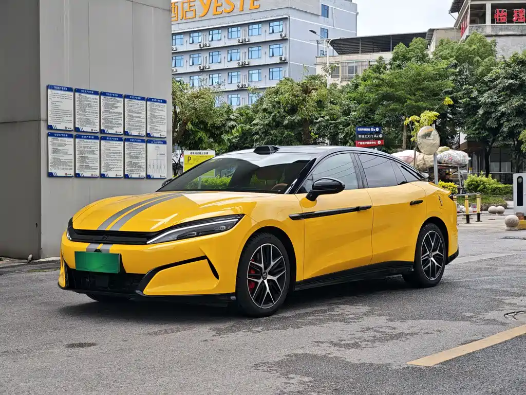 Byd 汉L 2025