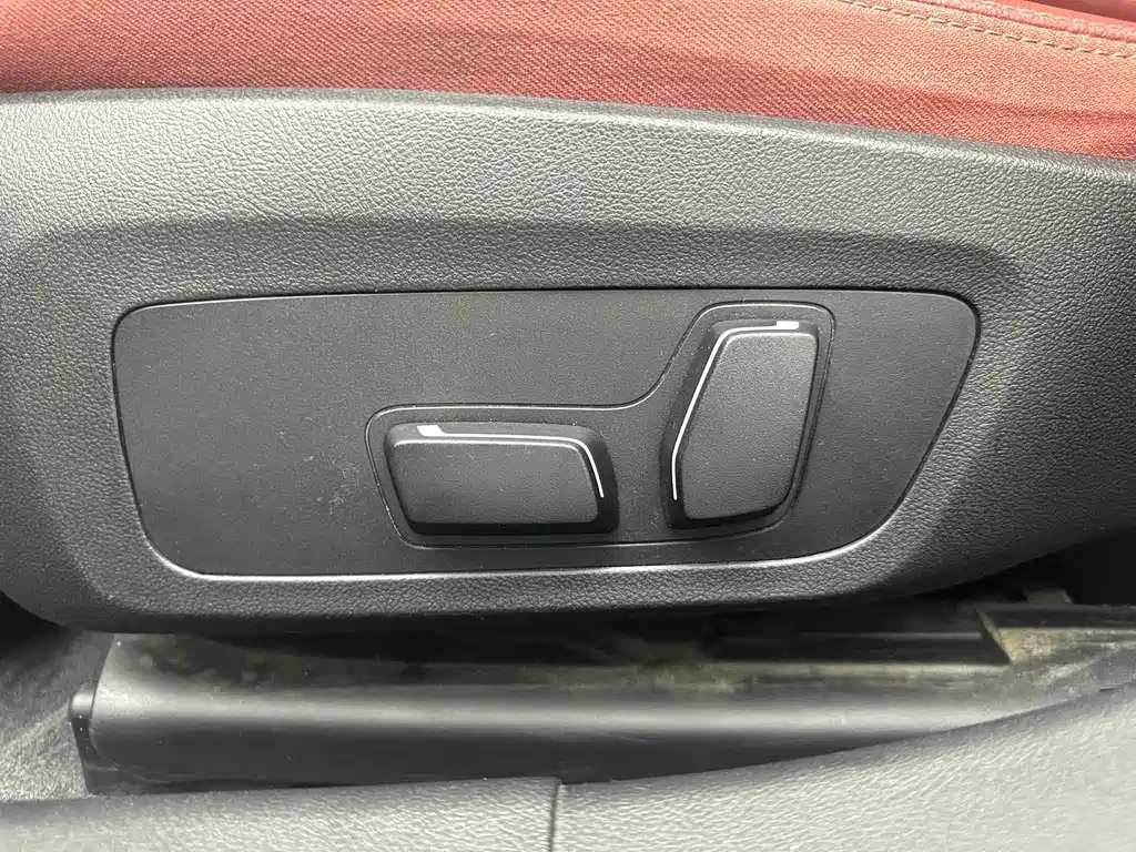 BMW 3 Series — миниатюра 11