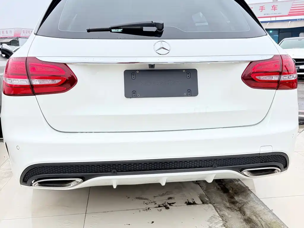 Mercedes-Benz C-Class (Import) — миниатюра 11