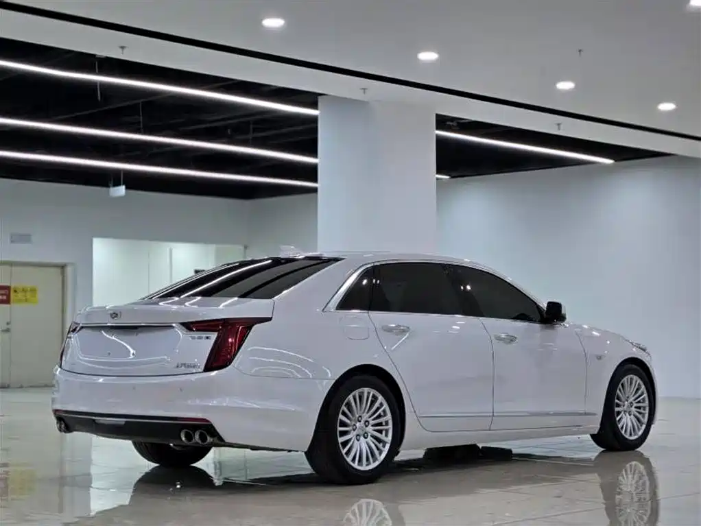Cadillac CT6 2022 28T Luxury