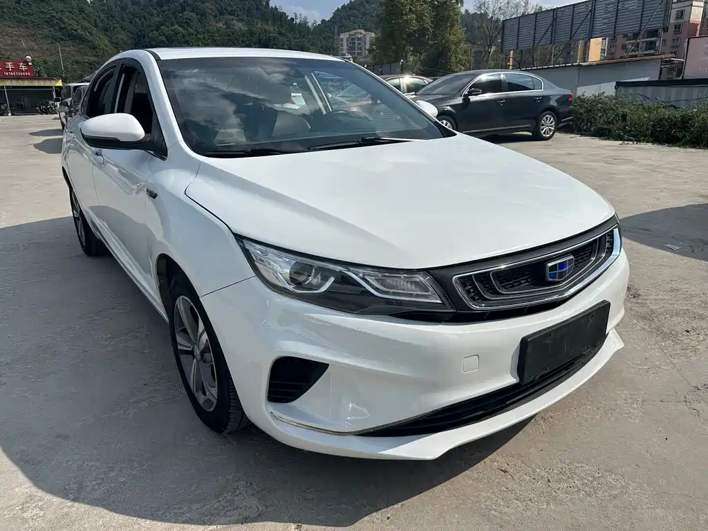 Geely Emgrand GL — миниатюра 3