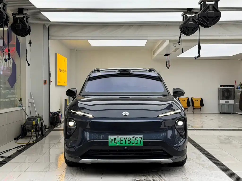 NIO ES7