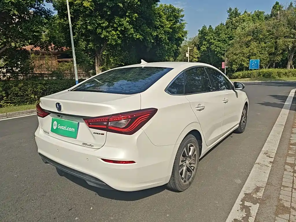 Changan Eado — миниатюра 7