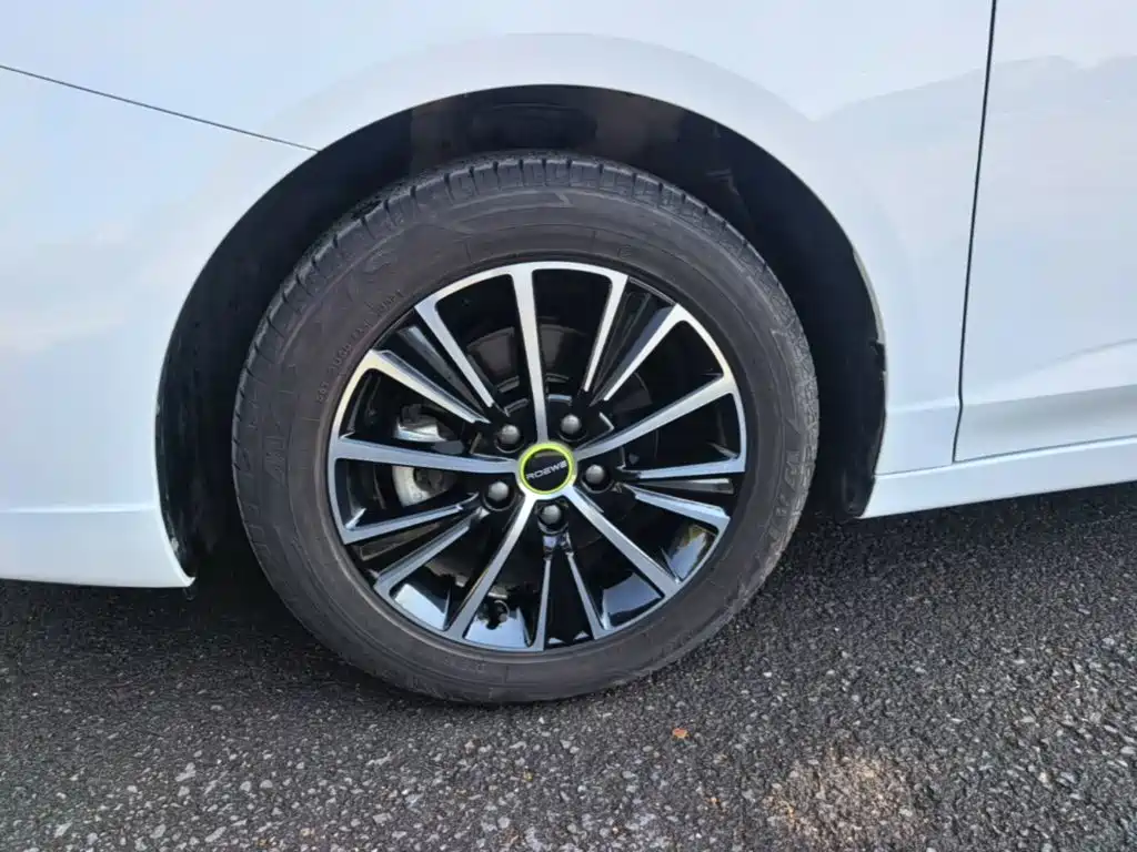 Roewe i5 — миниатюра 23