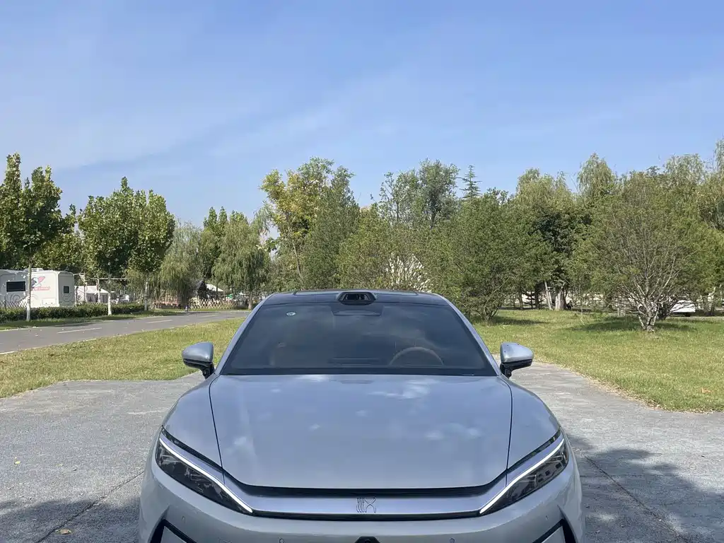 BYD Han L — миниатюра 2