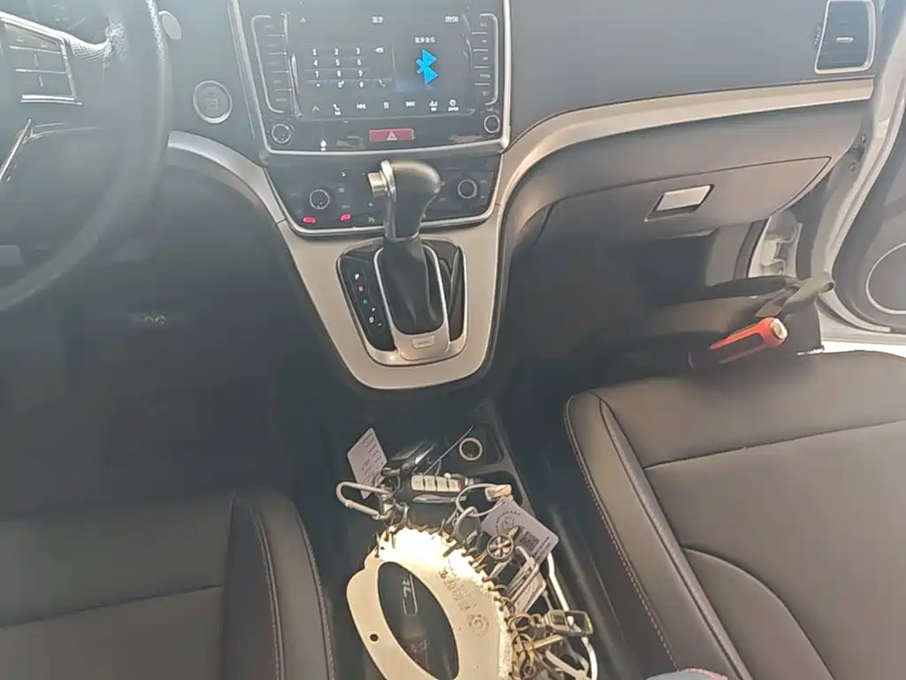 Haval M6 — миниатюра 14