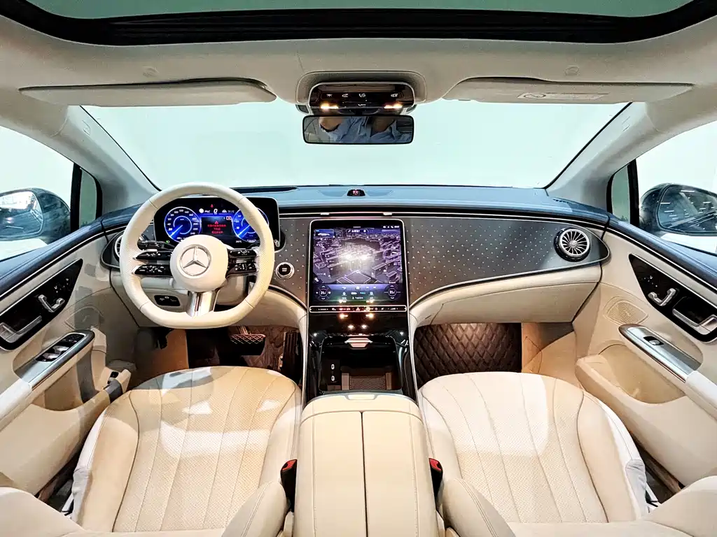 Mercedes-Benz EQE — миниатюра 8