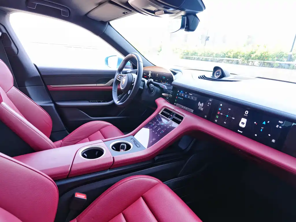 Porsche Taycan 2022 Taycan