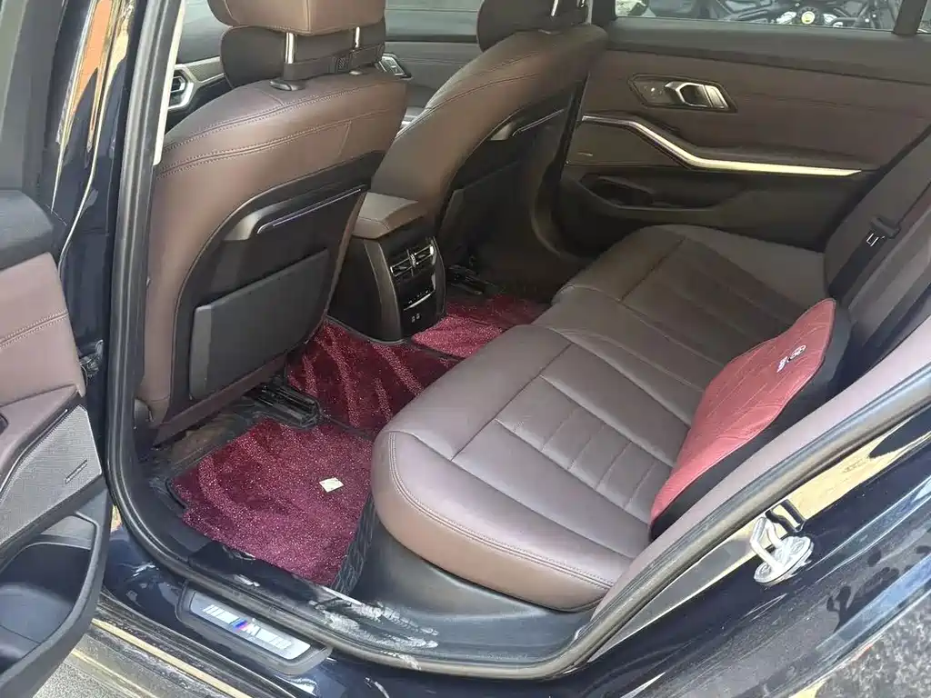 BMW 3 Series — миниатюра 4