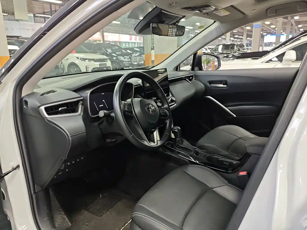 Toyota Frontlander — миниатюра 4
