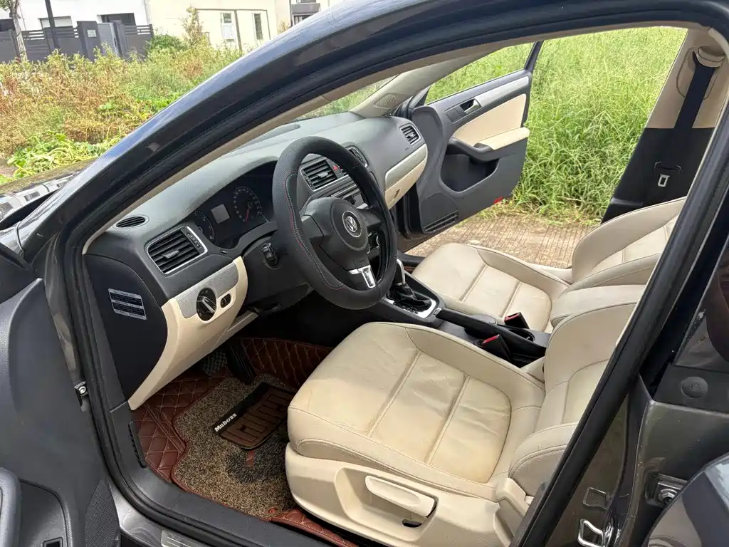 Volkswagen Sagitar — миниатюра 7