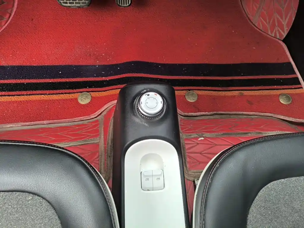 Wuling MINIEV — миниатюра 14