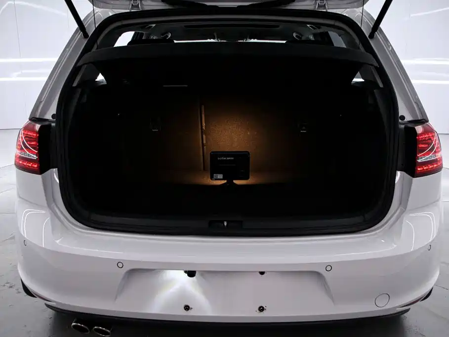 Volkswagen Golf — миниатюра 16