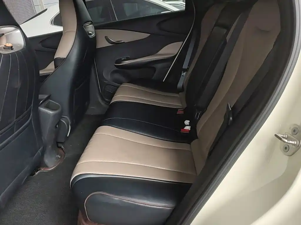 BYD Dolphin — миниатюра 17