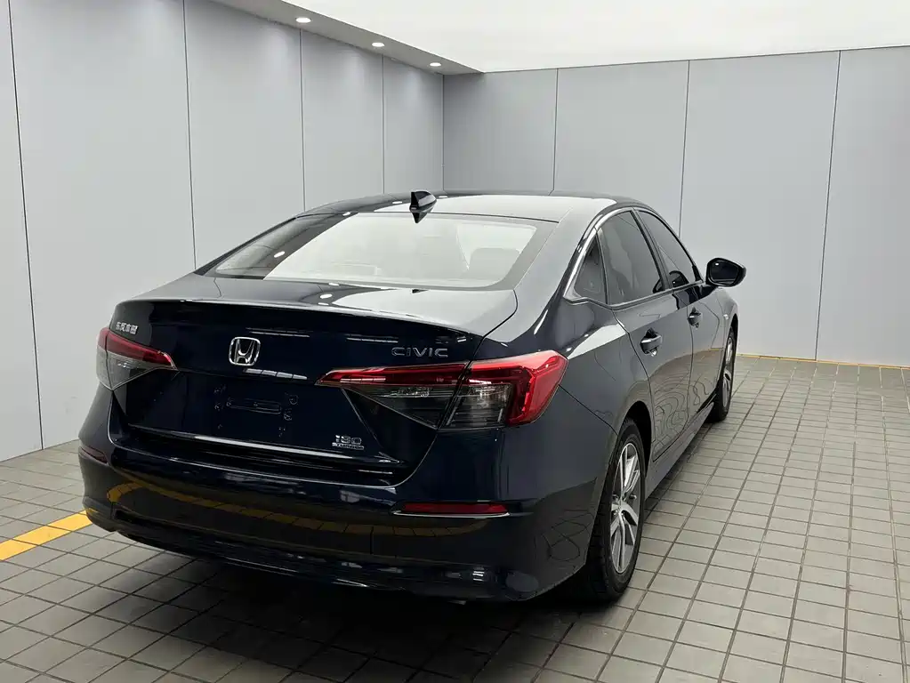 Honda Civic — миниатюра 6