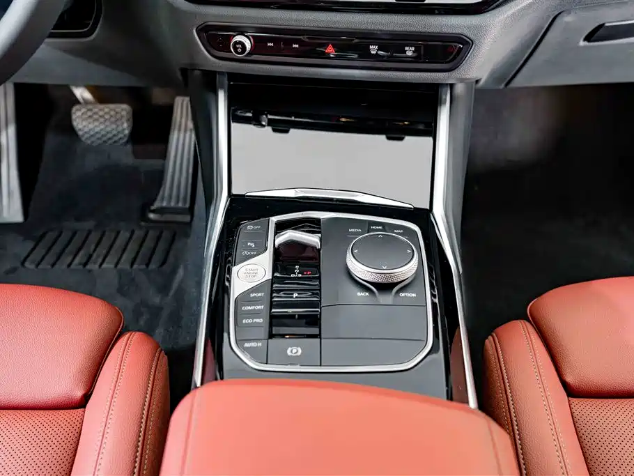 BMW 3 Series — миниатюра 12