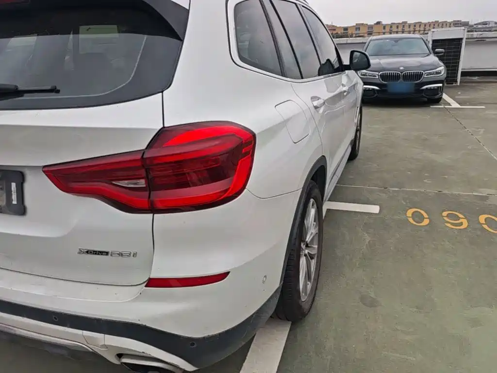 BMW X3 — миниатюра 8