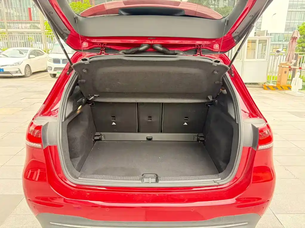 Mercedes-Benz B-Class — миниатюра 8