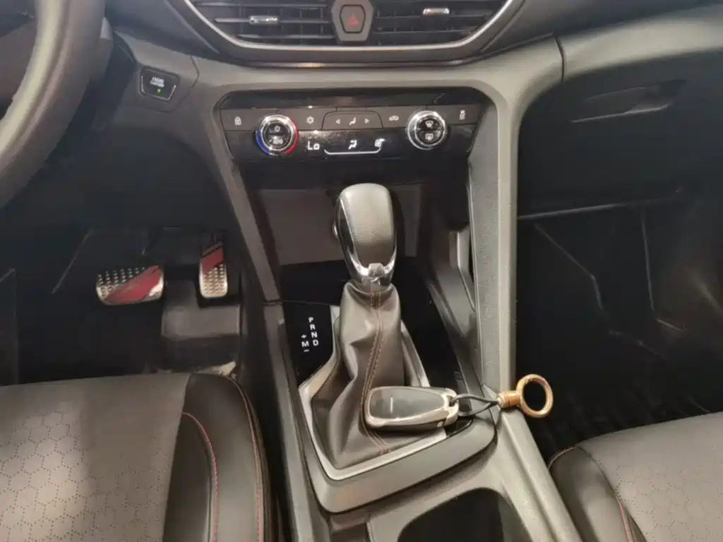 Chevrolet Volando — миниатюра 14