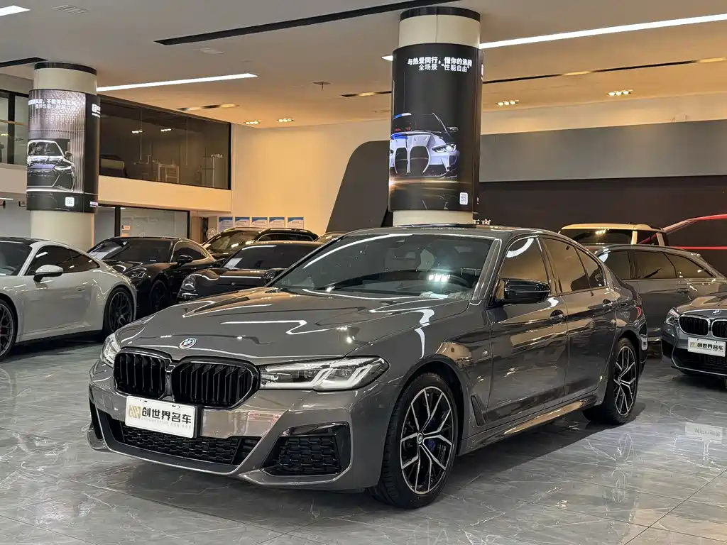BMW 5 Series (Import) 2023
