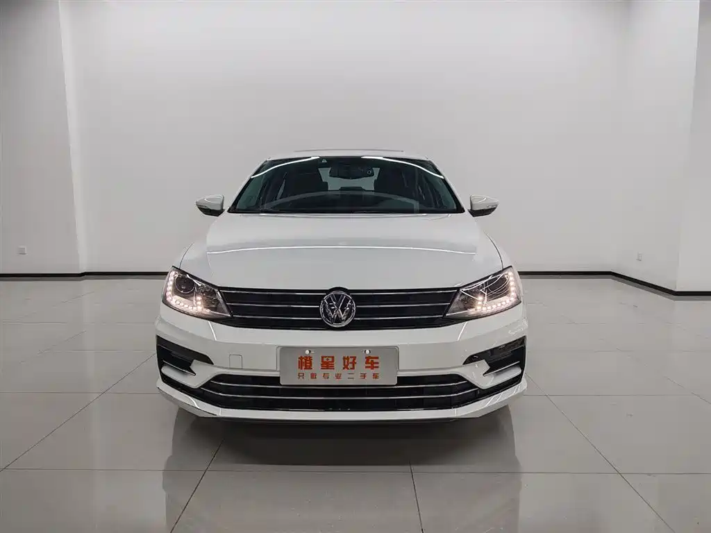 Volkswagen Sagitar — миниатюра 3
