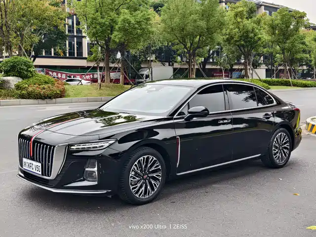 Hongqi H5