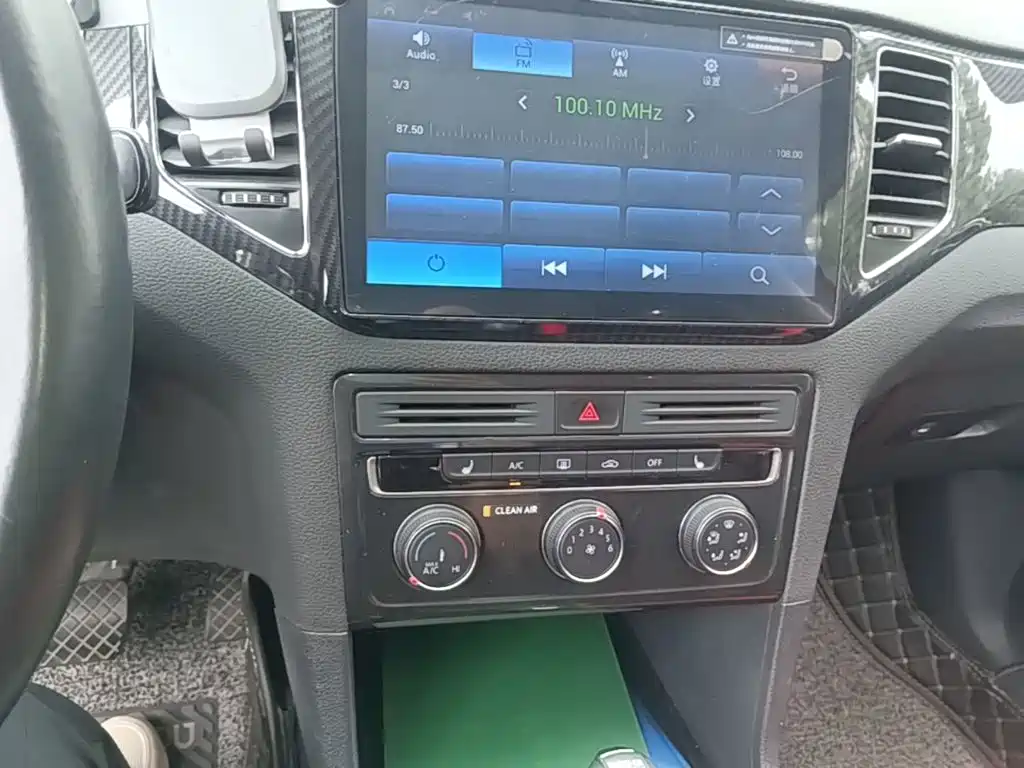 Volkswagen Golf Sportsvan — миниатюра 13