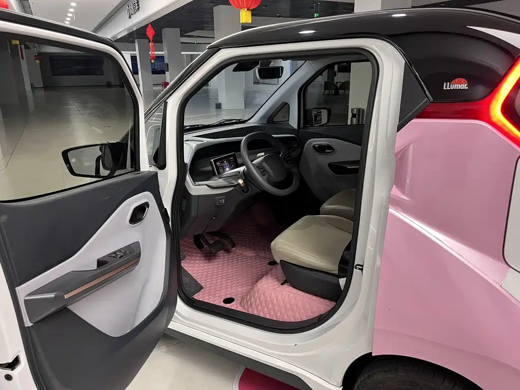 Wuling Nano EV — миниатюра 10
