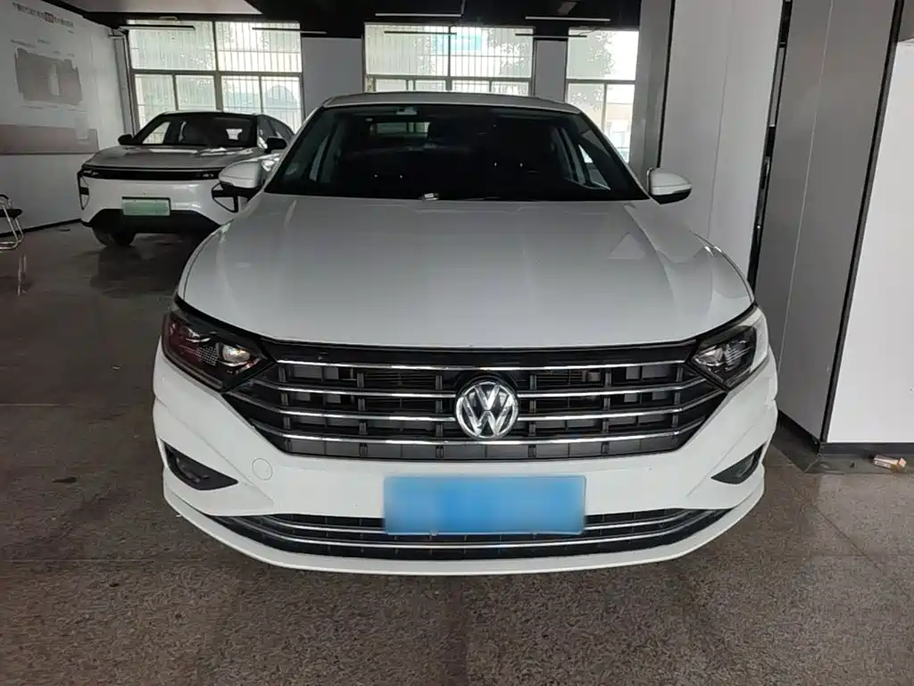 Volkswagen Sagitar — миниатюра 3