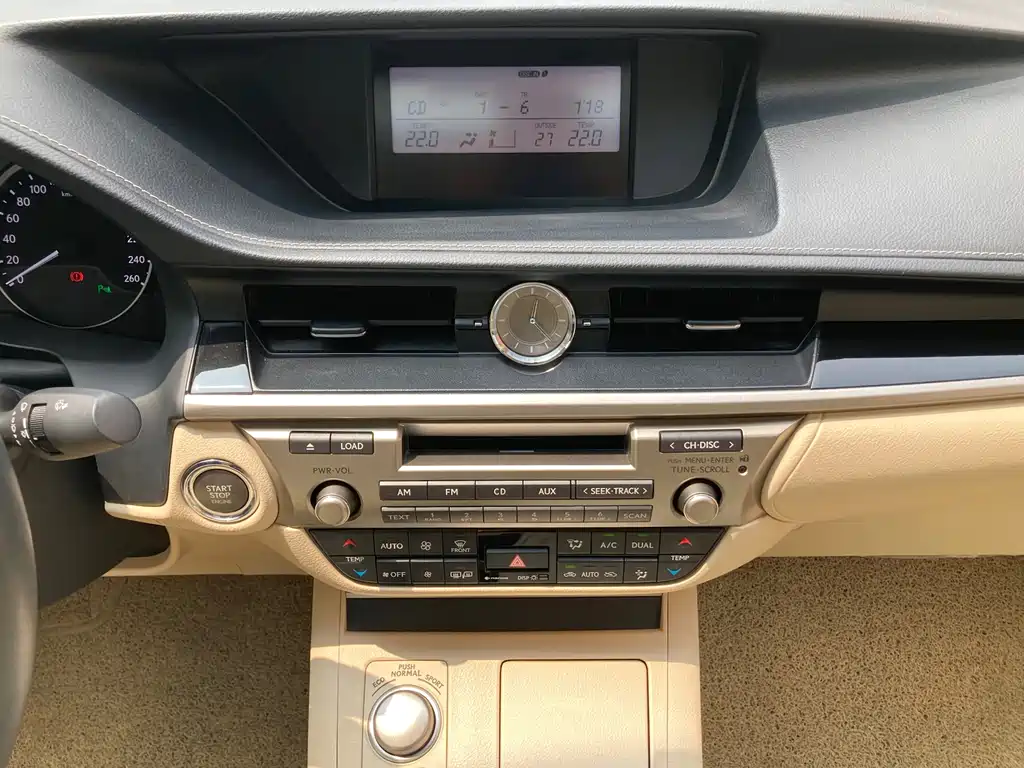 Lexus ES — миниатюра 14