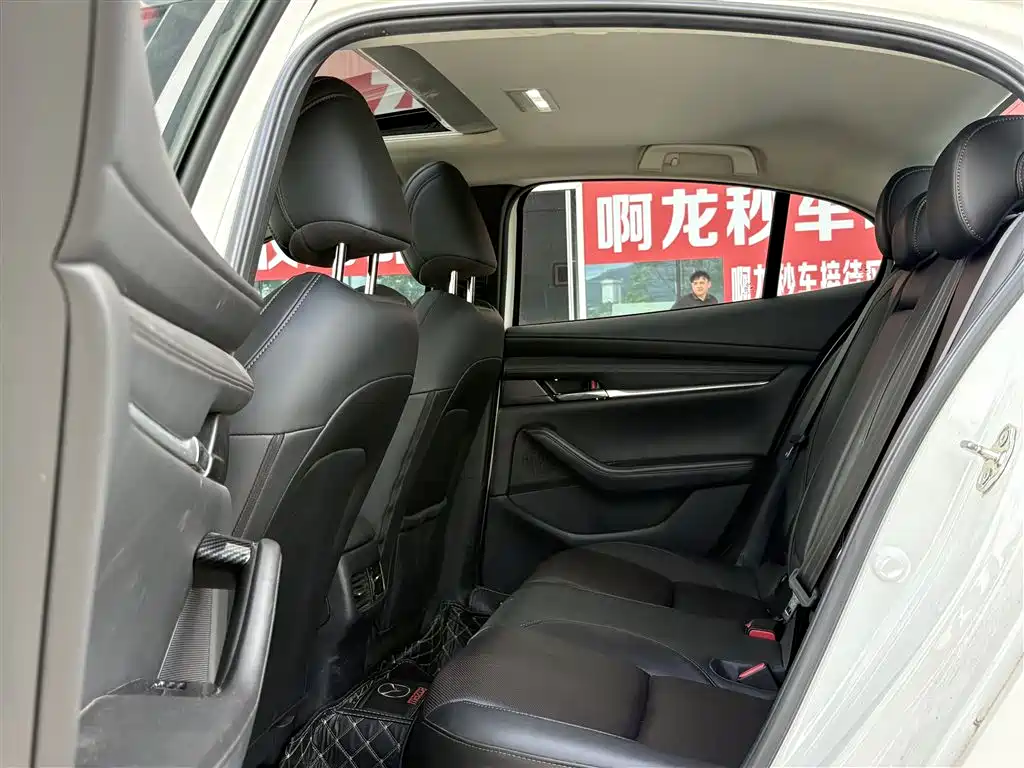 Mazda 3 Axela — миниатюра 7