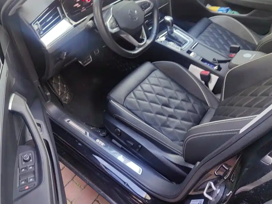 Volkswagen Magotan PHEV — миниатюра 9