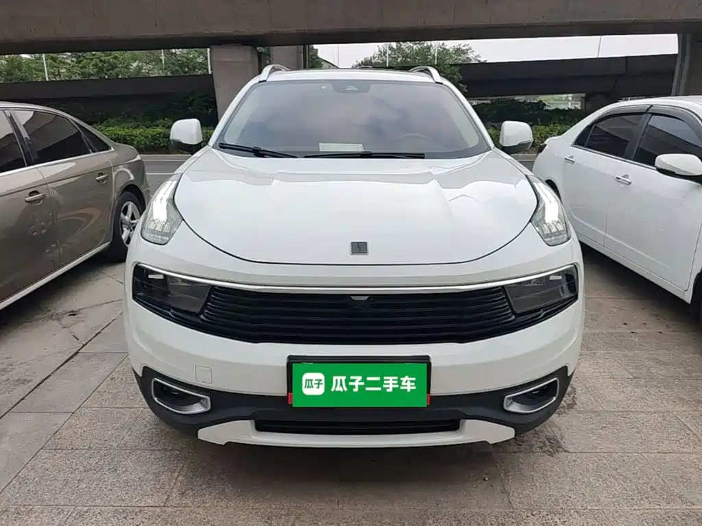 Lynk & Co 01 — миниатюра 3