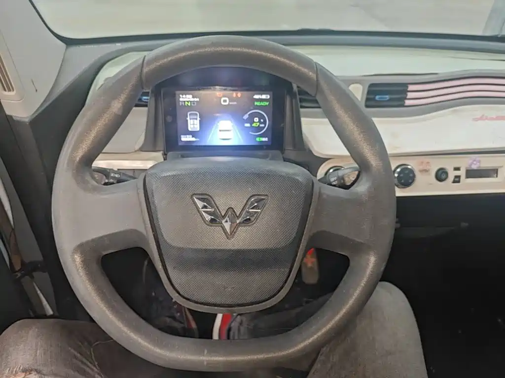 Wuling MINIEV — миниатюра 11