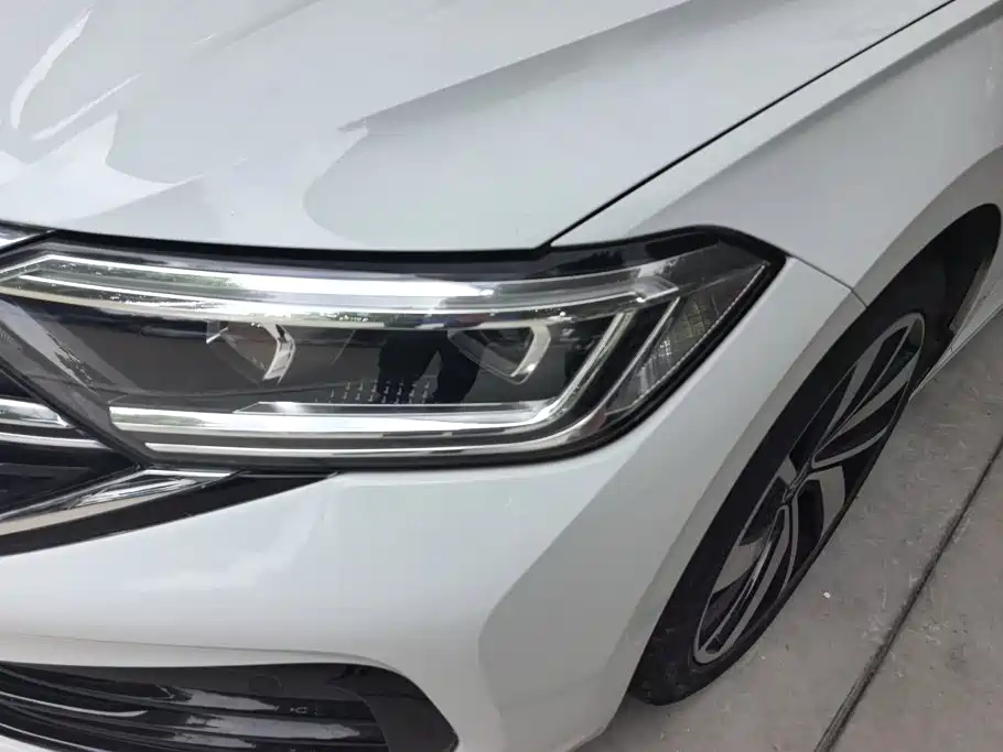 Volkswagen Sagitar — миниатюра 5