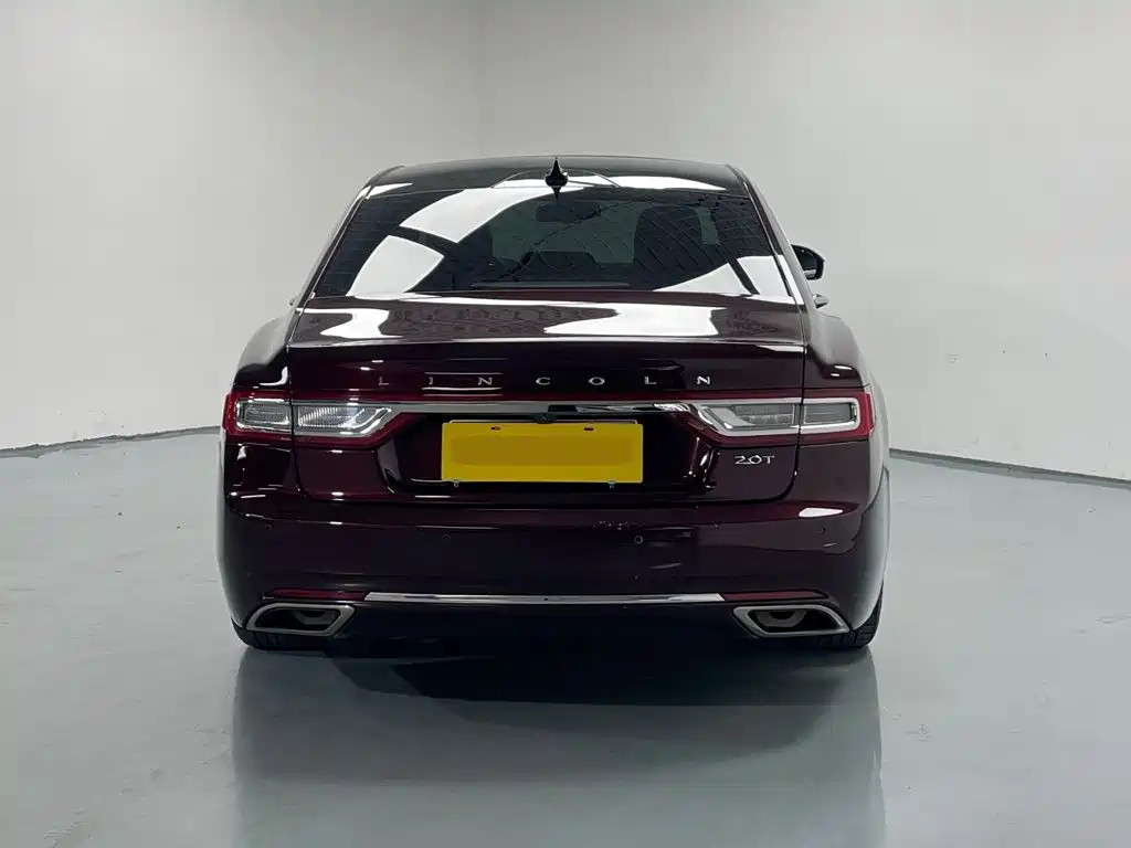 Lincoln Continental — миниатюра 6