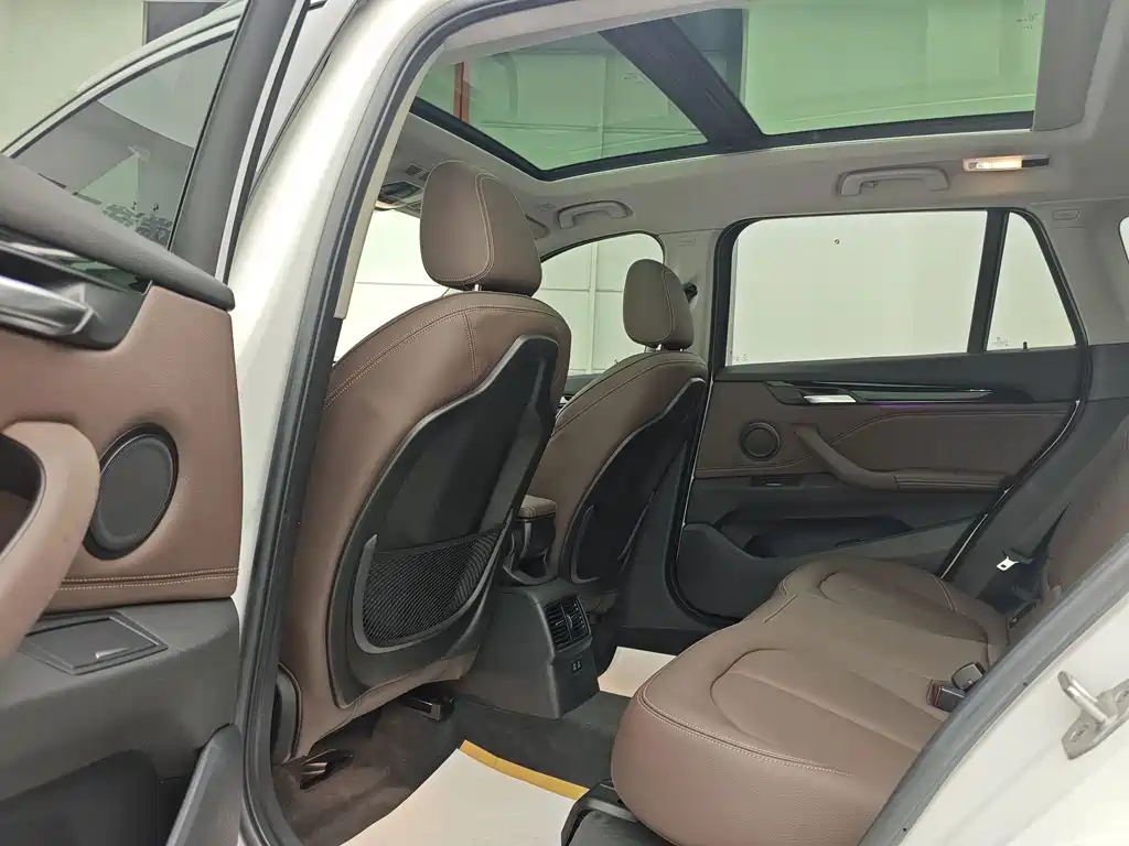 BMW X1 — миниатюра 18