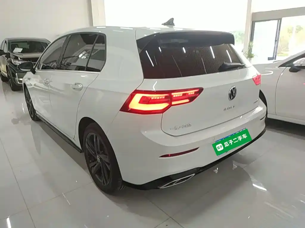 Volkswagen Golf — миниатюра 5