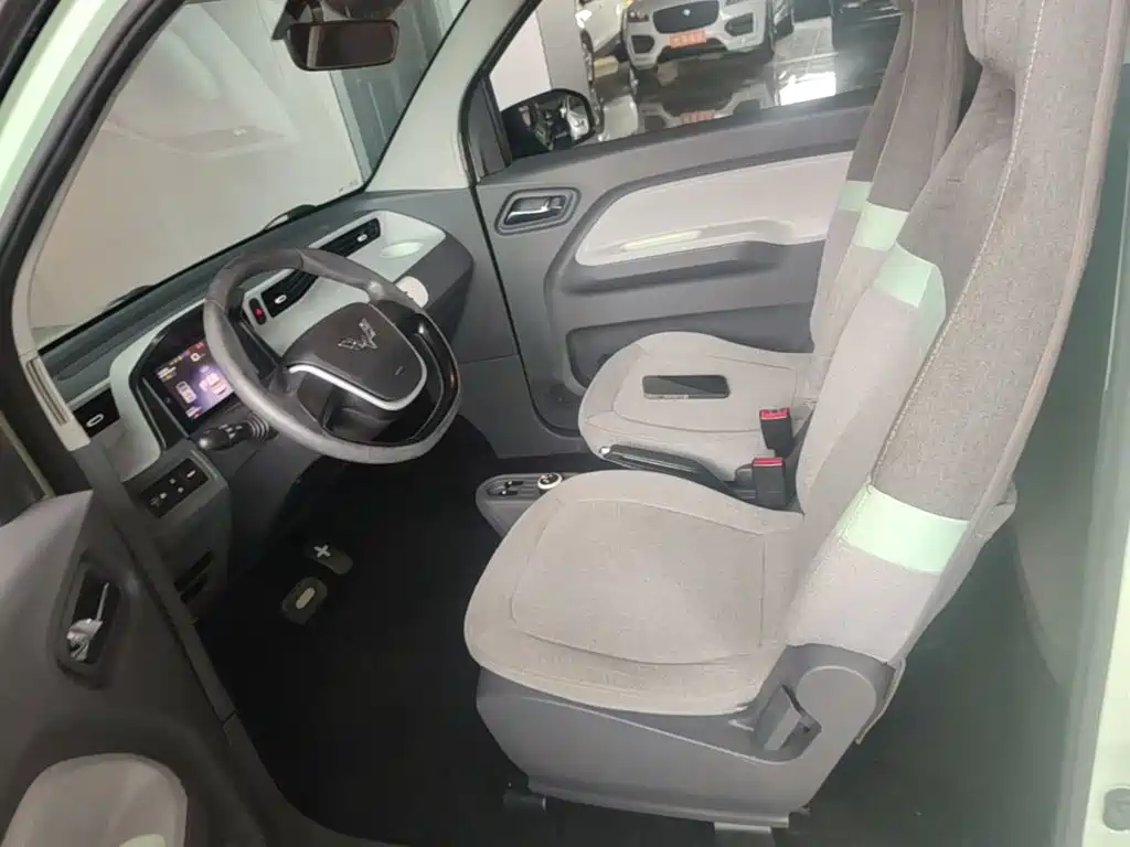 Wuling MINIEV — миниатюра 15
