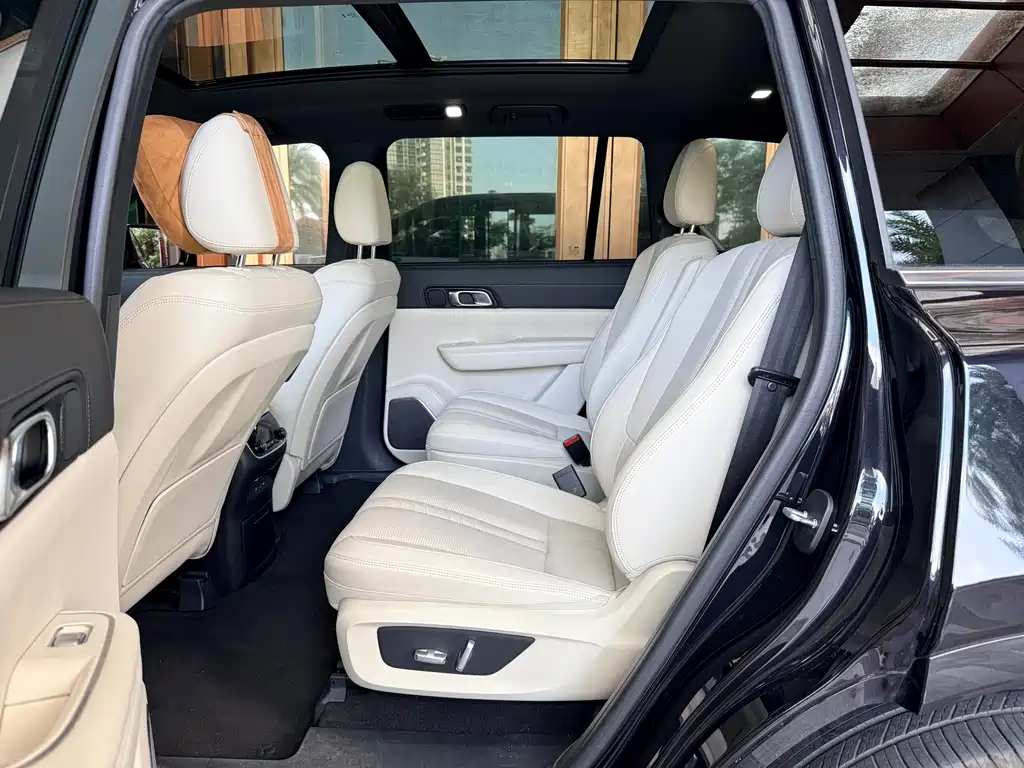 Li Auto Li ONE — миниатюра 11