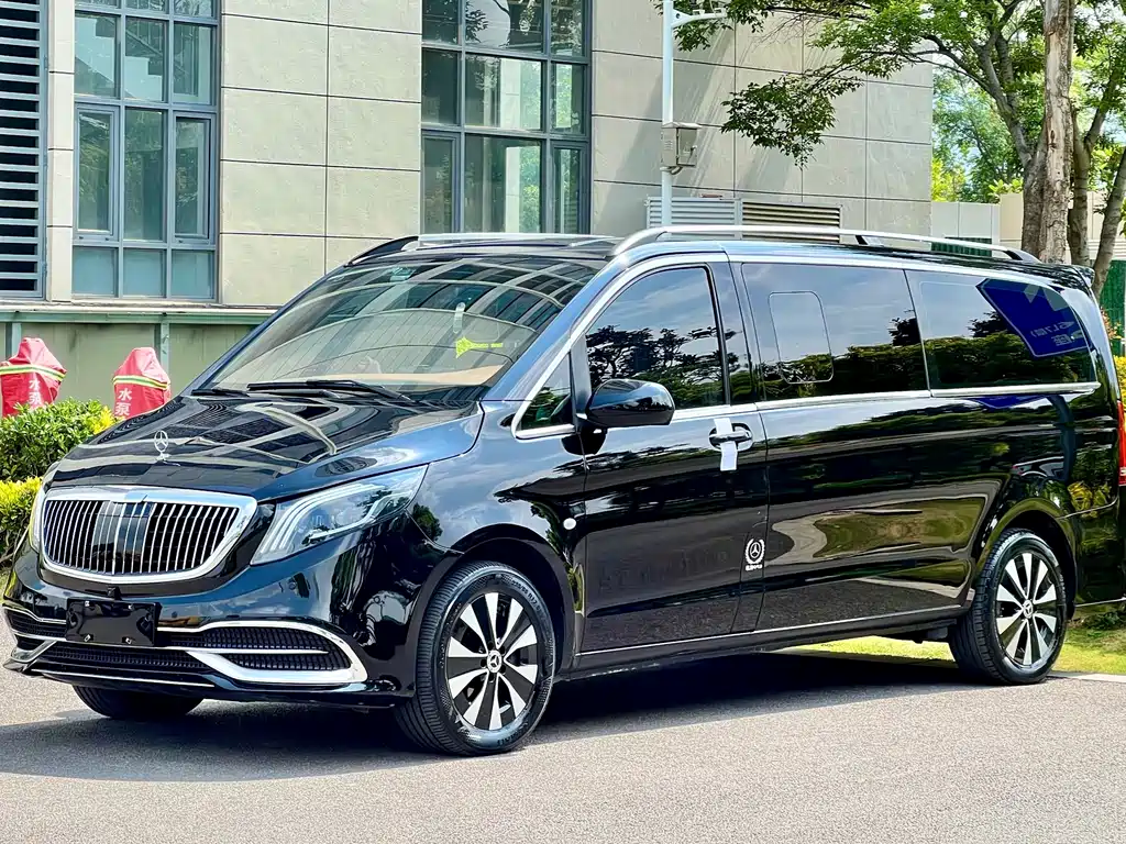 Mercedes-Benz Vito 2023