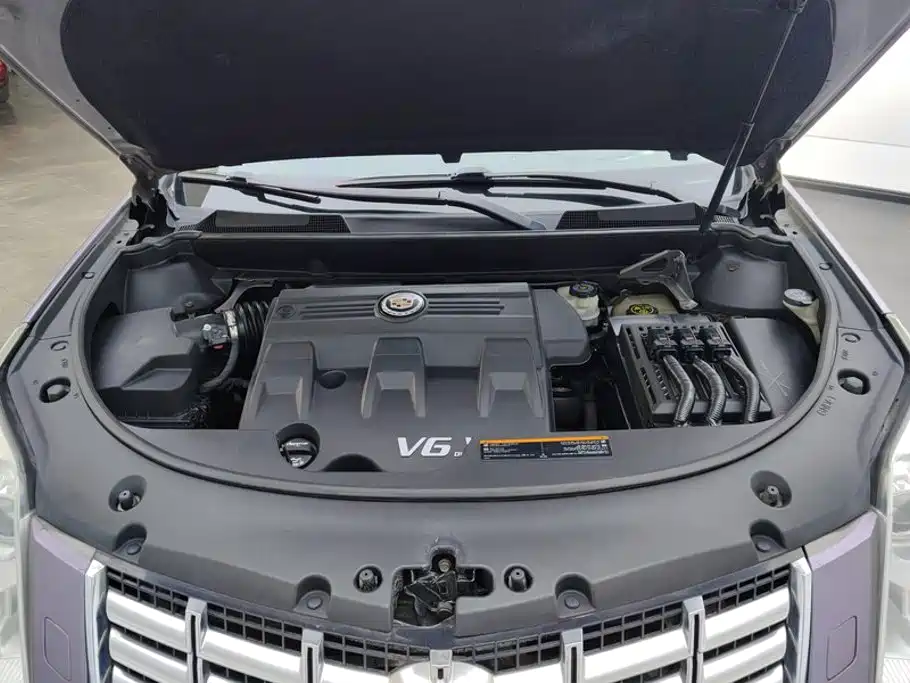 Cadillac SRX — миниатюра 10