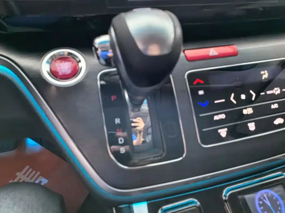Honda Elysion — миниатюра 16