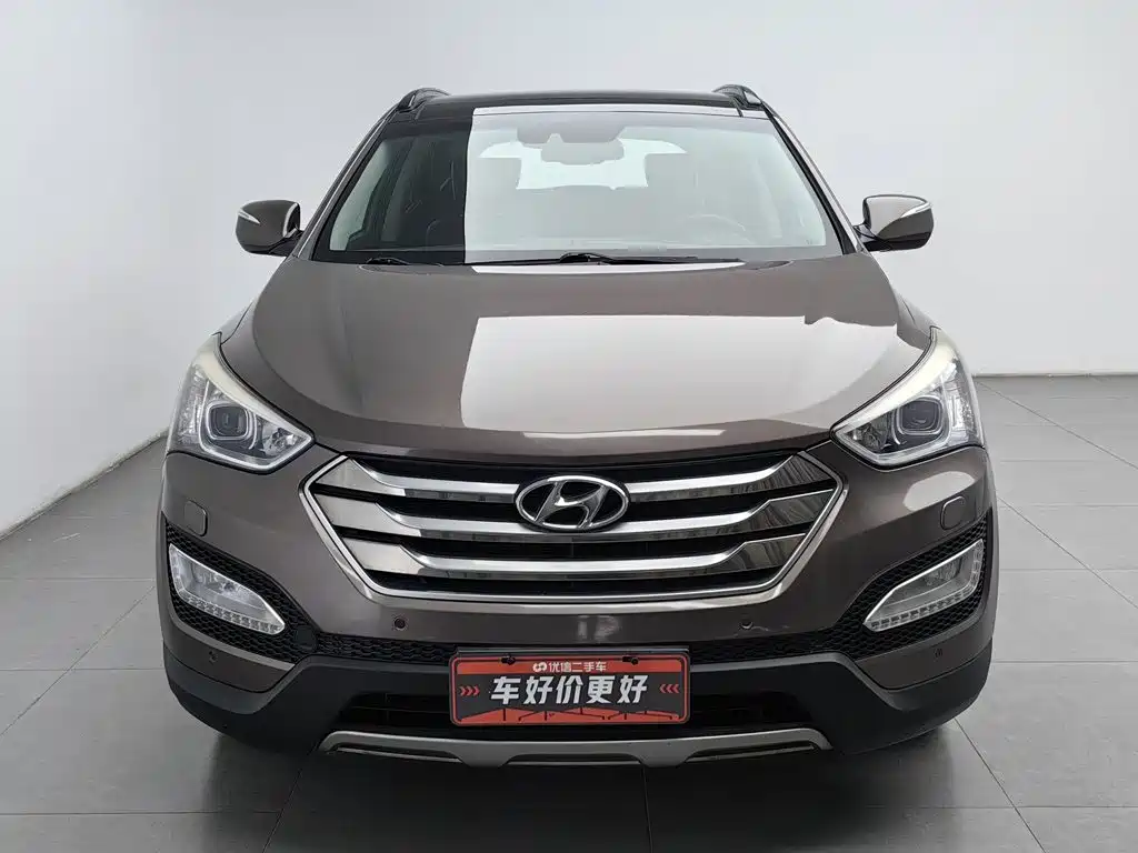 Hyundai Santa Fe — миниатюра 3