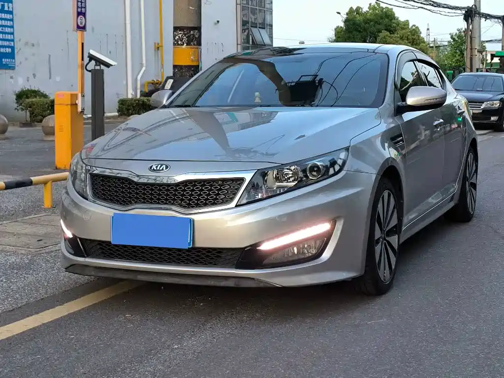 Kia K5 2013