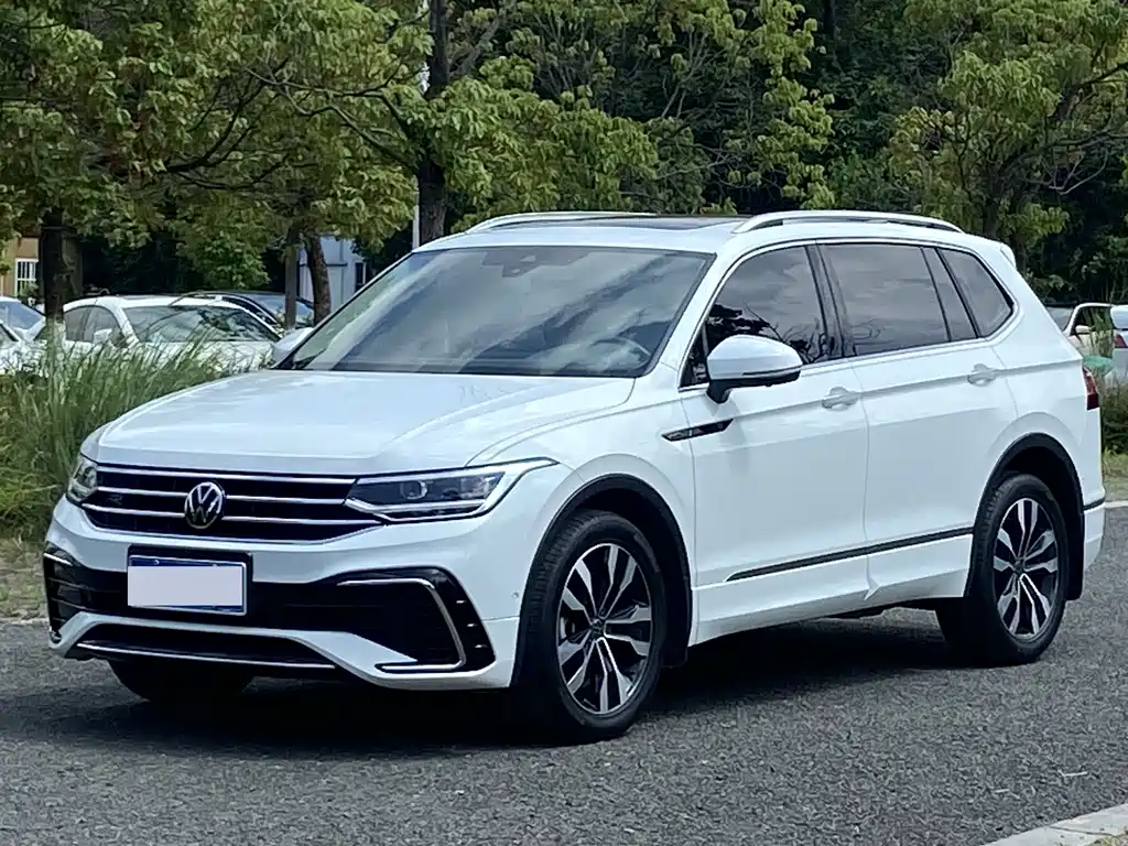 Volkswagen Tiguan L 2023