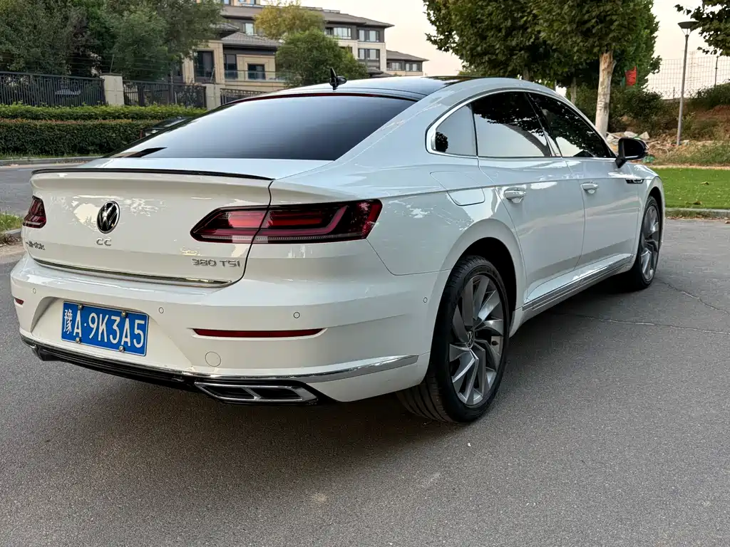 Volkswagen CC — миниатюра 9
